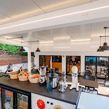 酒店 Center White 卡萨米尔